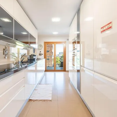 Lejlighed Guestready - Amazing Modern Family *